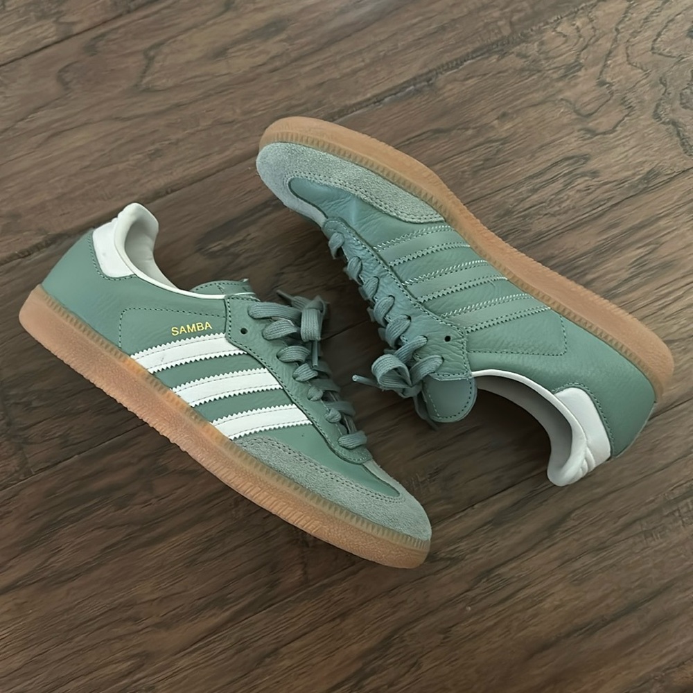 Adidas Samba sneakers in Silver Green